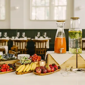 **** Otel Boutique & Design Volkshaus İsviçre